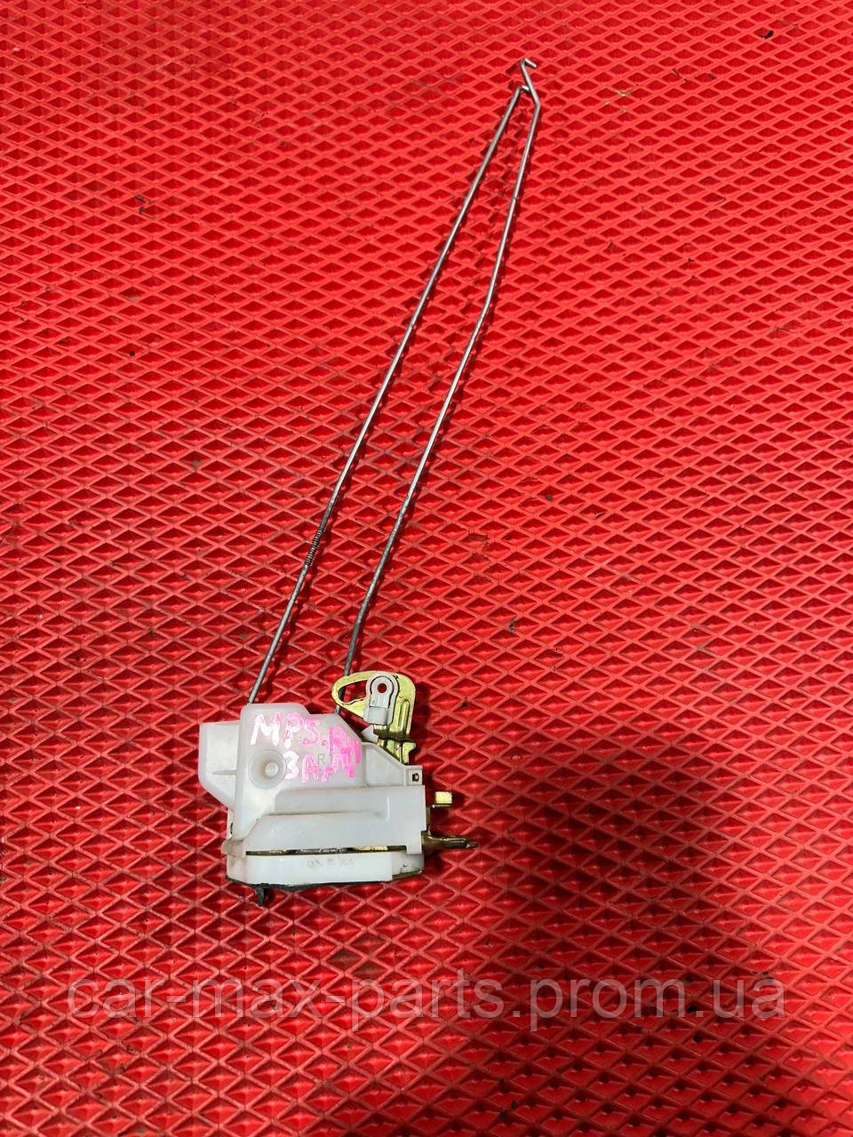 Замок центральний задній Правий двері Mitsubishi Pajero Sport 1 97-08 б/у Оригінал, фото 1