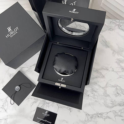 Фірмова коробка для наручних годинників Hublot