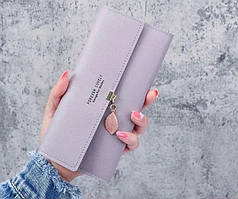 Жіночий гаманець сірого кольору