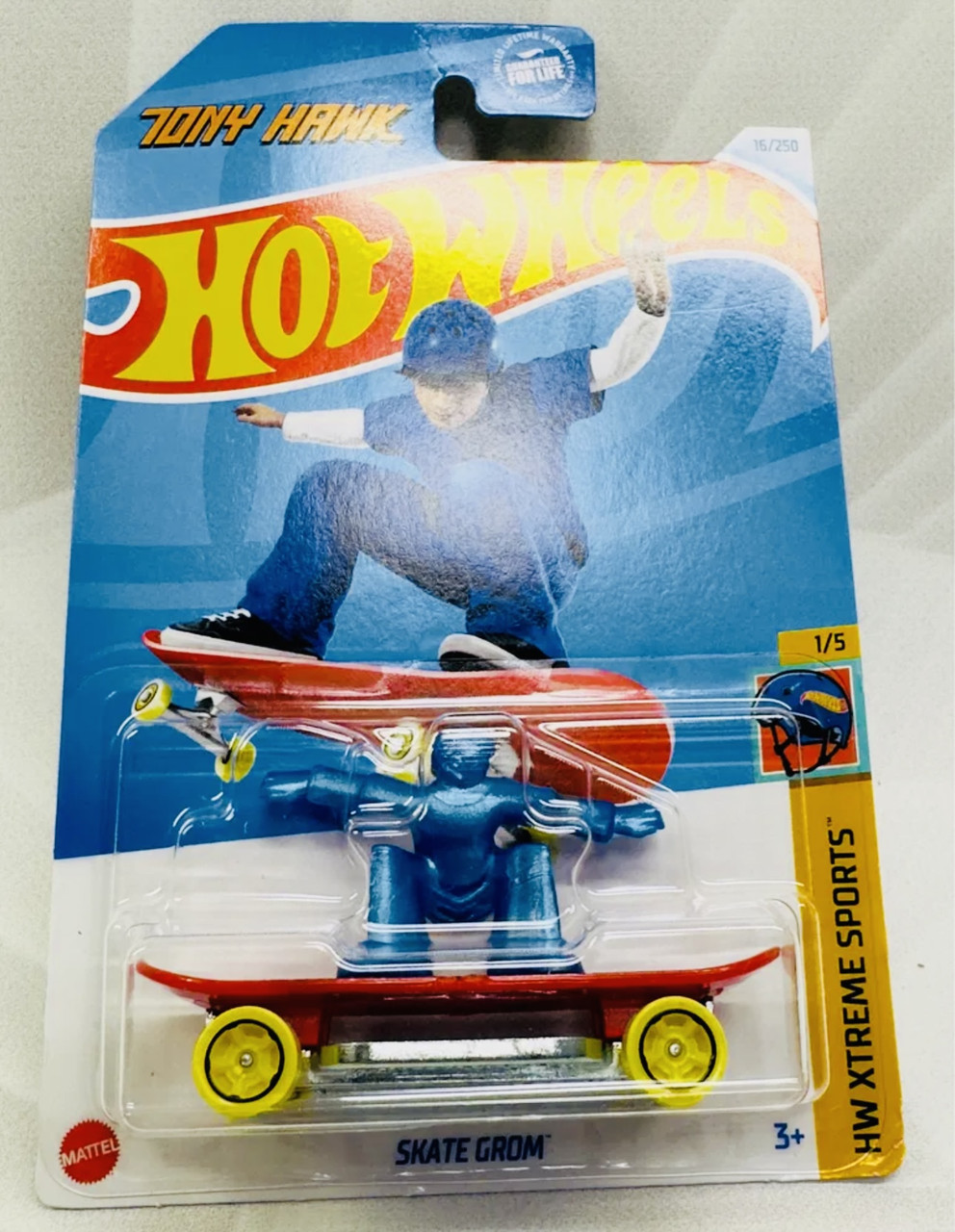 Колекційна машинка Хот Вілс Hot Wheels Skate Grom