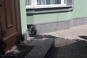 Цоколь и две входные группы (Запорожье) 8