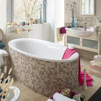 Мозаїка для ванної кімнати – практичність і неперевершена краса