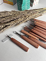 Розпорювач для швів