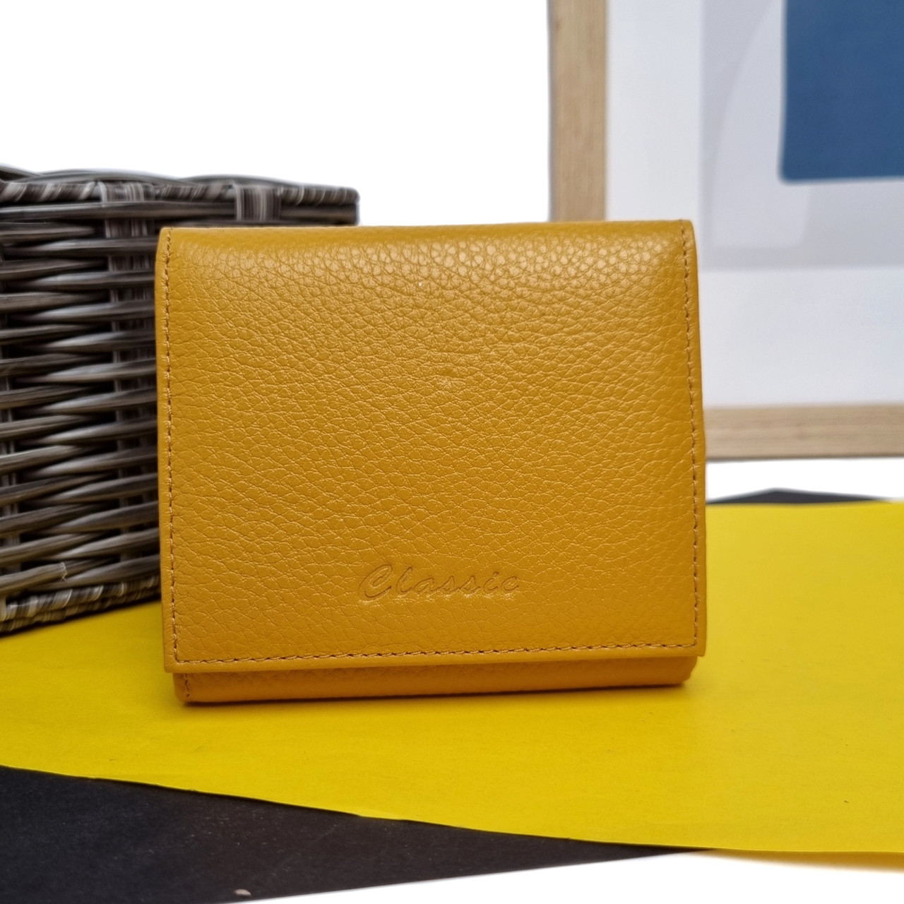 Гаманець маленький жіночий натуральна шкіра жовтий Арт.2206-037M-16 yellow GENUINE LEATHER (54)