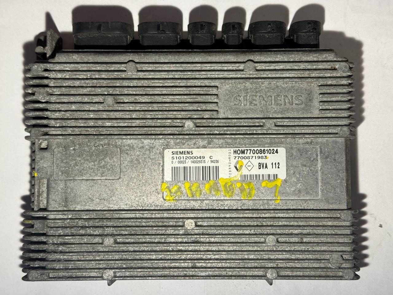 Електронний блок керування Renault Laguna Siemens S101200049C / HOM 7700861024 / 7700871983