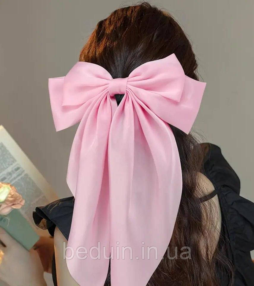 Ніжно рожевий великий м'який Бант шпилька для волосся з атласного шовку — Aushal Jewellery