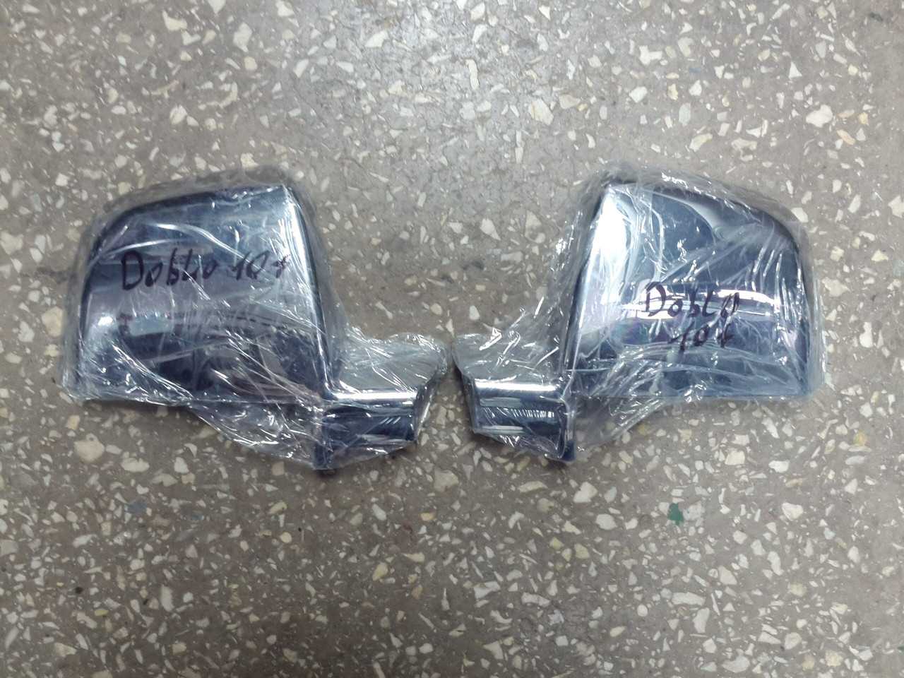 Накладки на бічні дзеркала Fiat Doblo 2010+, фото 1