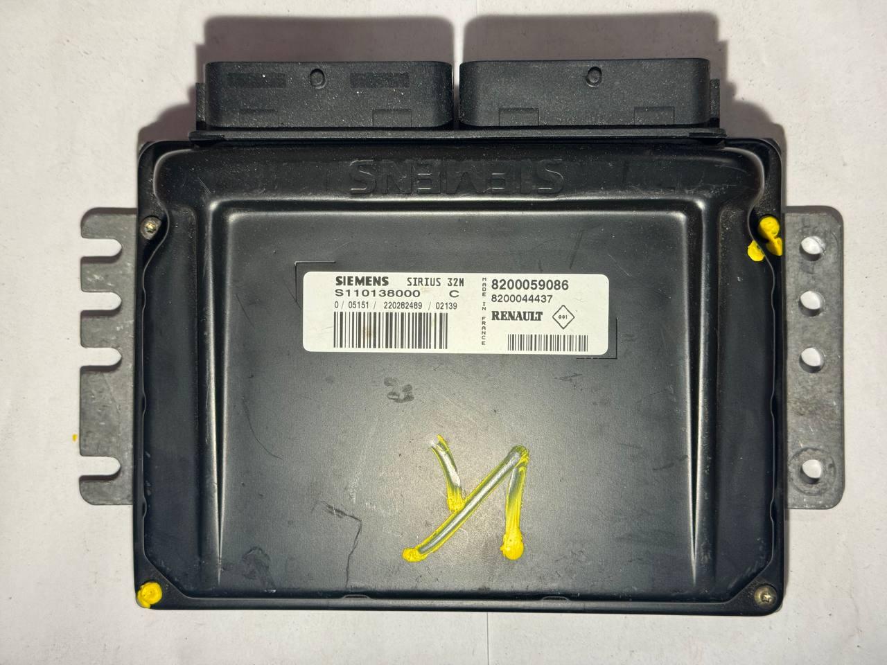 Електронний блок керування Renault Siemens S110138000C / 8200059086 / 8200044437