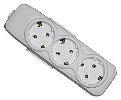 Колодка 3 гнізда 16 А із заземленням біла LARA FAR F500