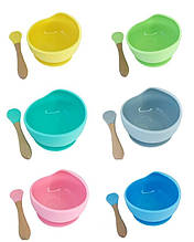 Силіконова тарілка на присоску з дерев'яною ложкою