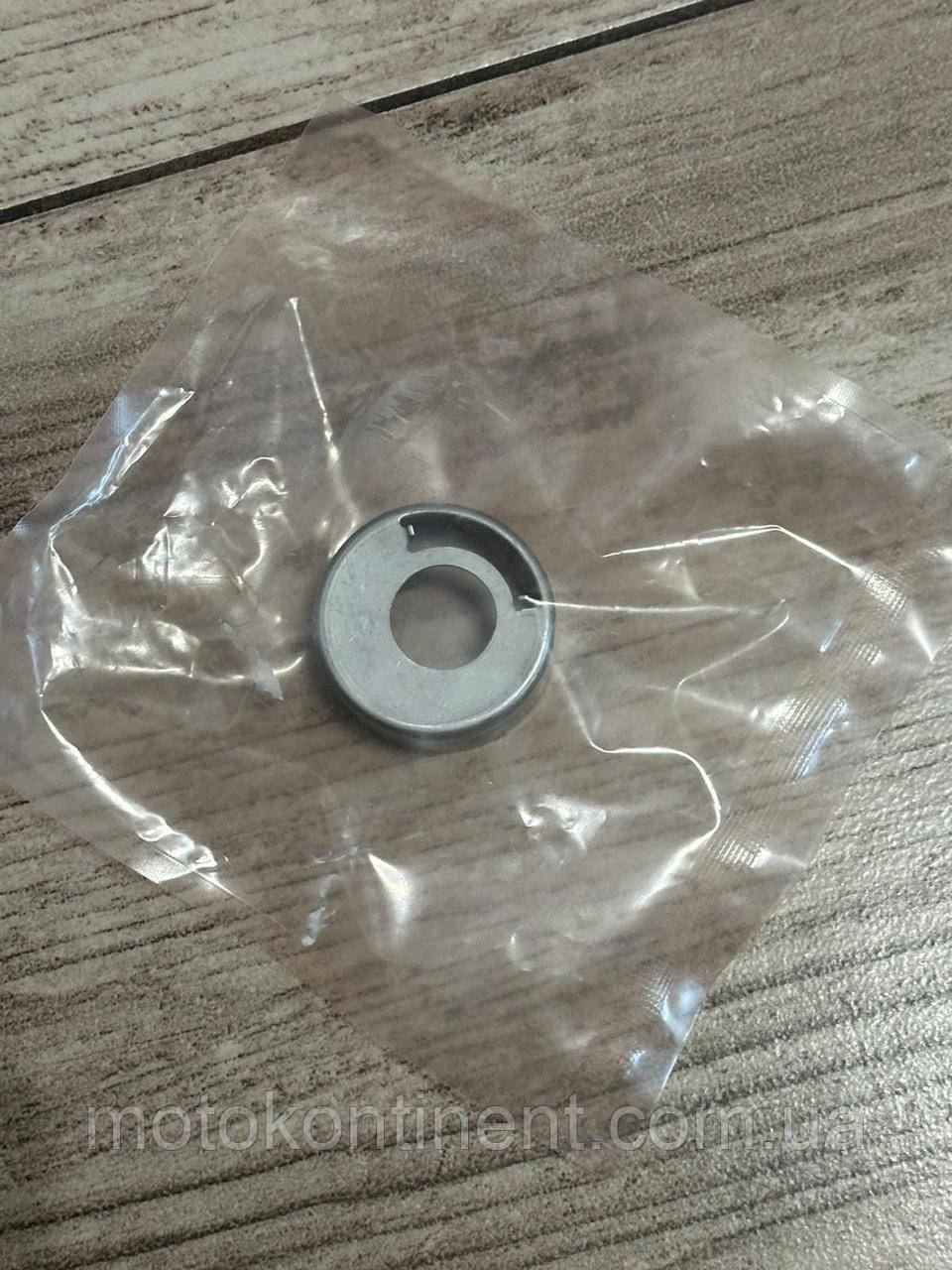 Стакан водяного насоса Honda BF8D / BF10D / BF15D / BF20D