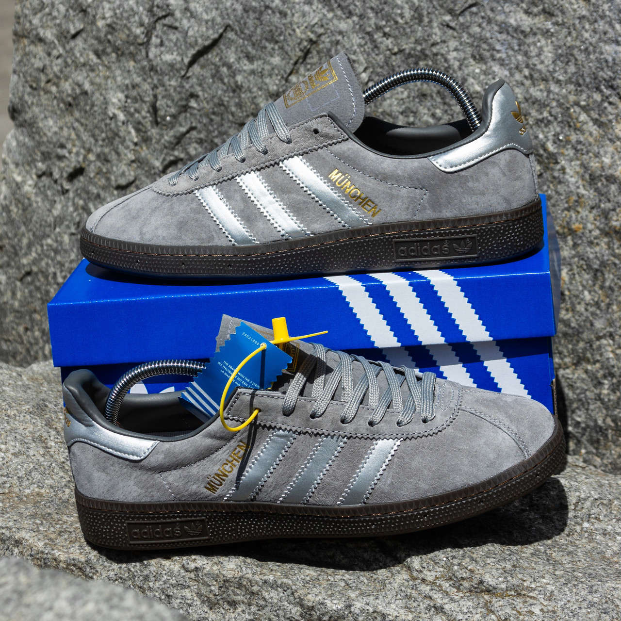 Кроссовки кеды Adidas Munchen серые с серебристыми полосами (ID ...