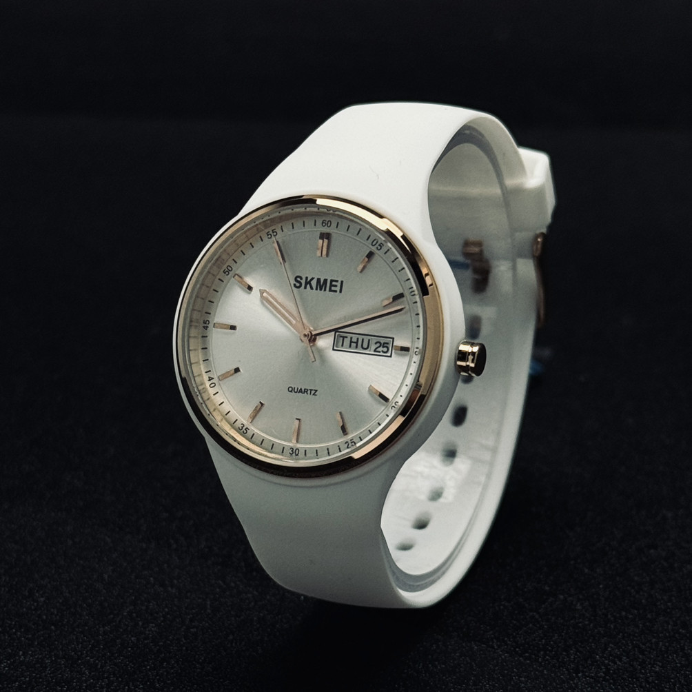 Жіночий кварцовий годинник Skmei 2057 White
