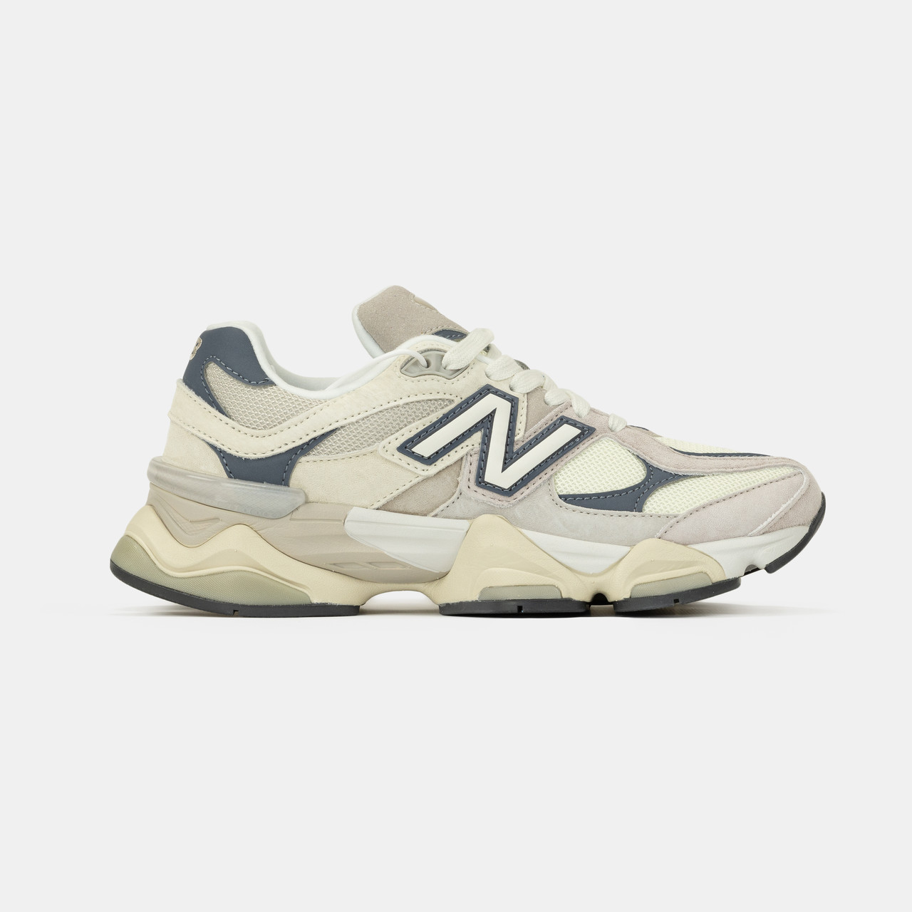 Кросівки чоловічі бежеві New Balance 9060 'Moonrock Linen' (16631)