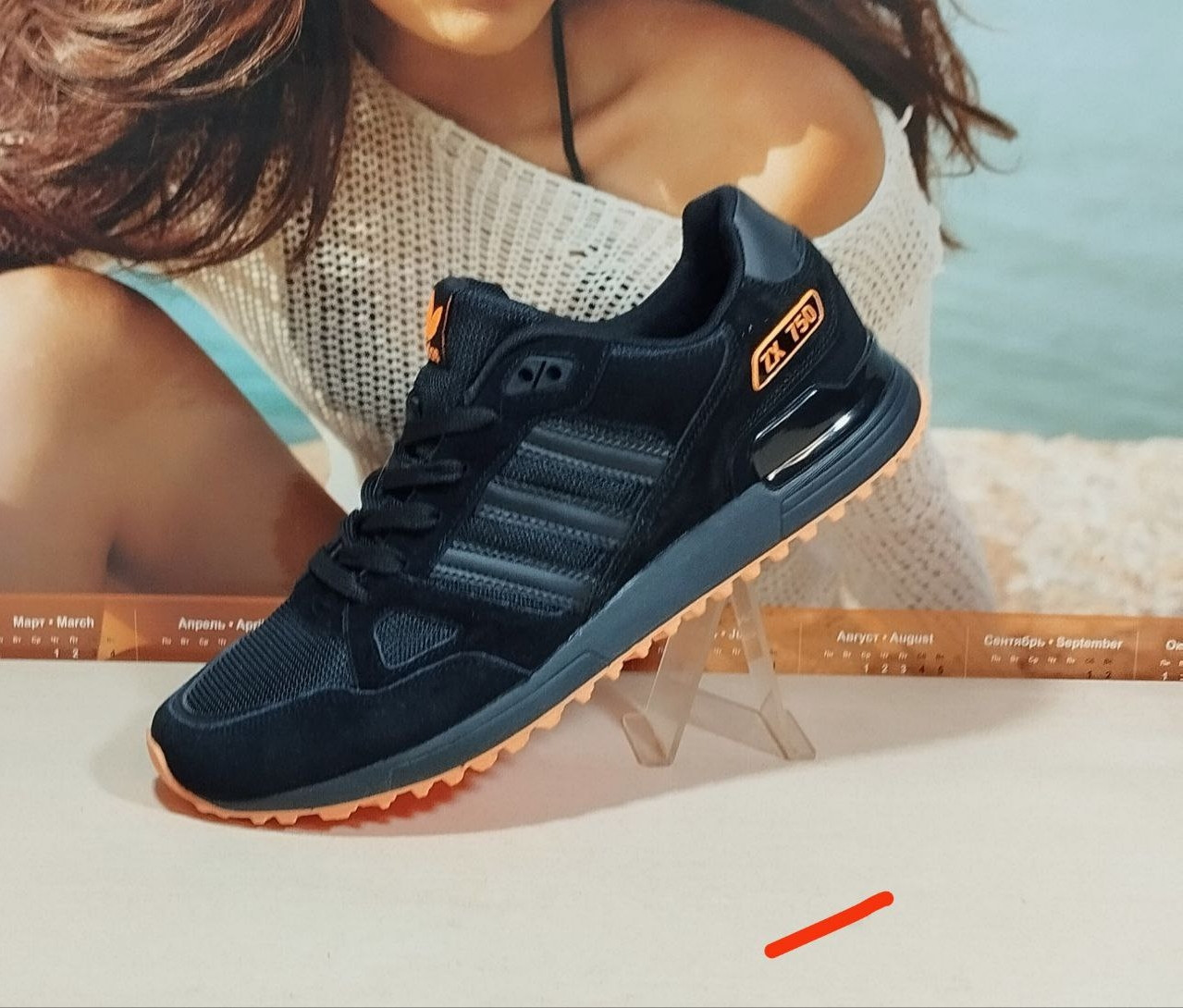 Чоловічі кросівки Adidas ZX 750 чорні 43 р.