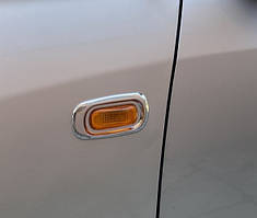 Накладка на поворотник (пласт.) для Honda Civic Sedan VII 2001-2006 рр