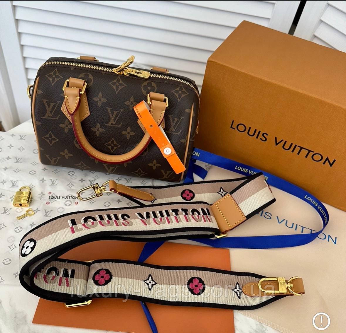 Елегантна жіноча сумка Louis Vuitton Nano Speedy Monogram, фото 1