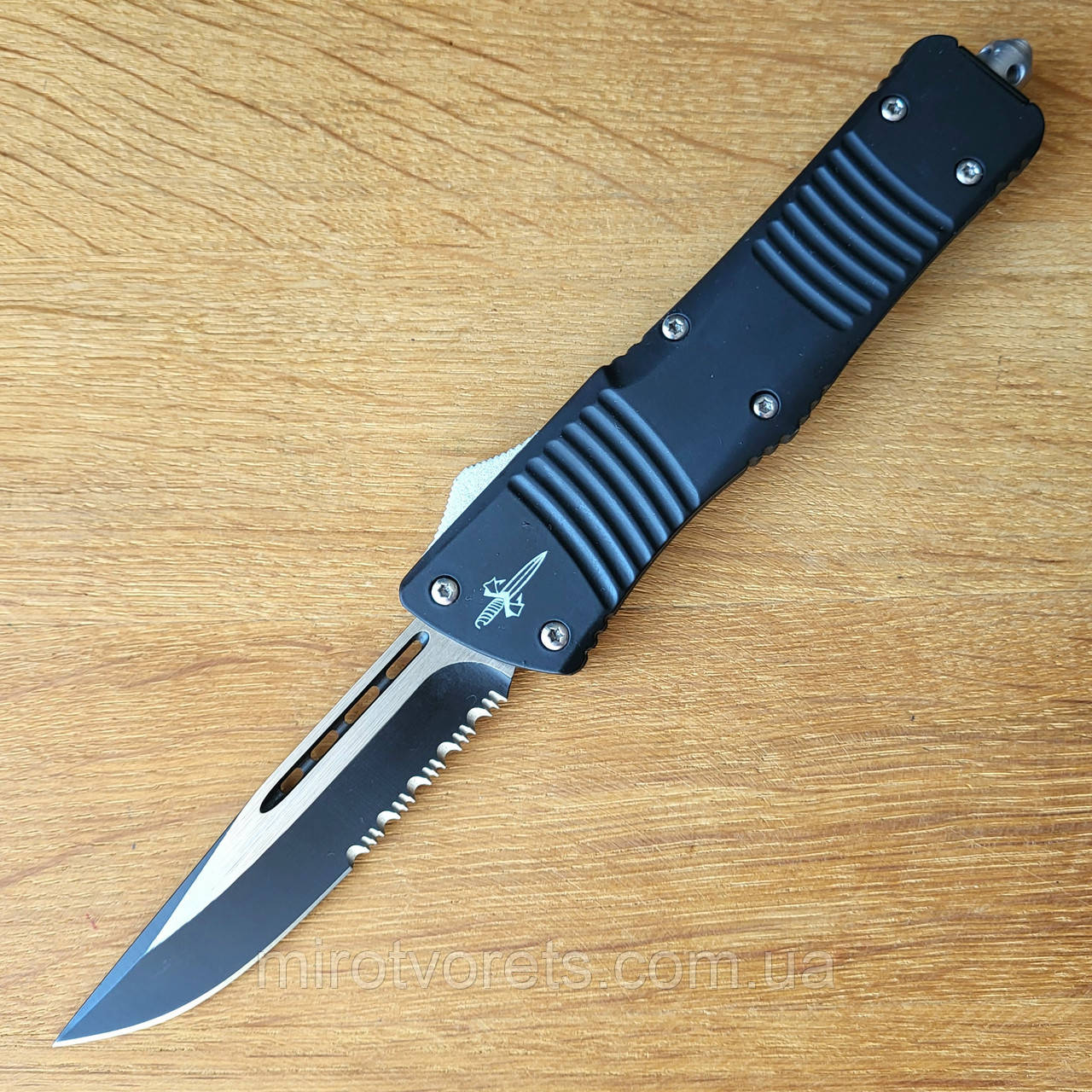 Ніж викидний фронтальний Microtech Combat Troodon, серейтор