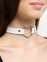Чокер намисто білий з металевим серцем