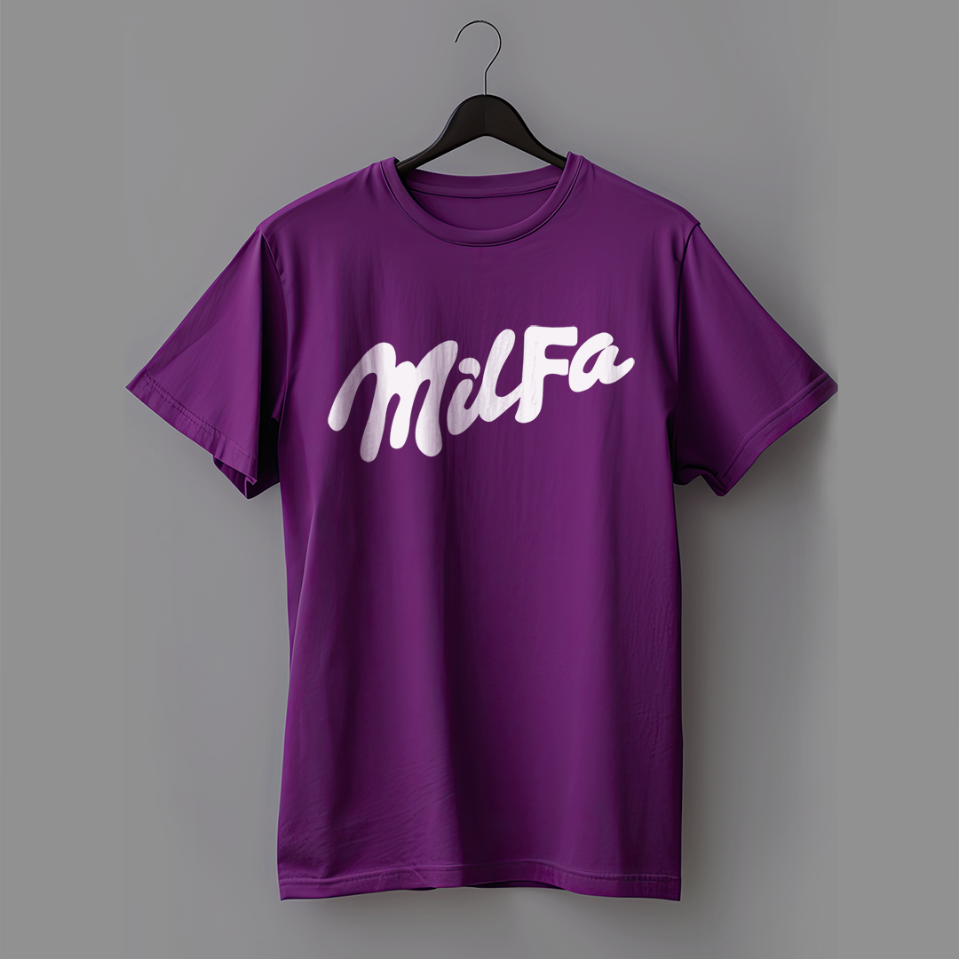 Футболка з принтом Milfa