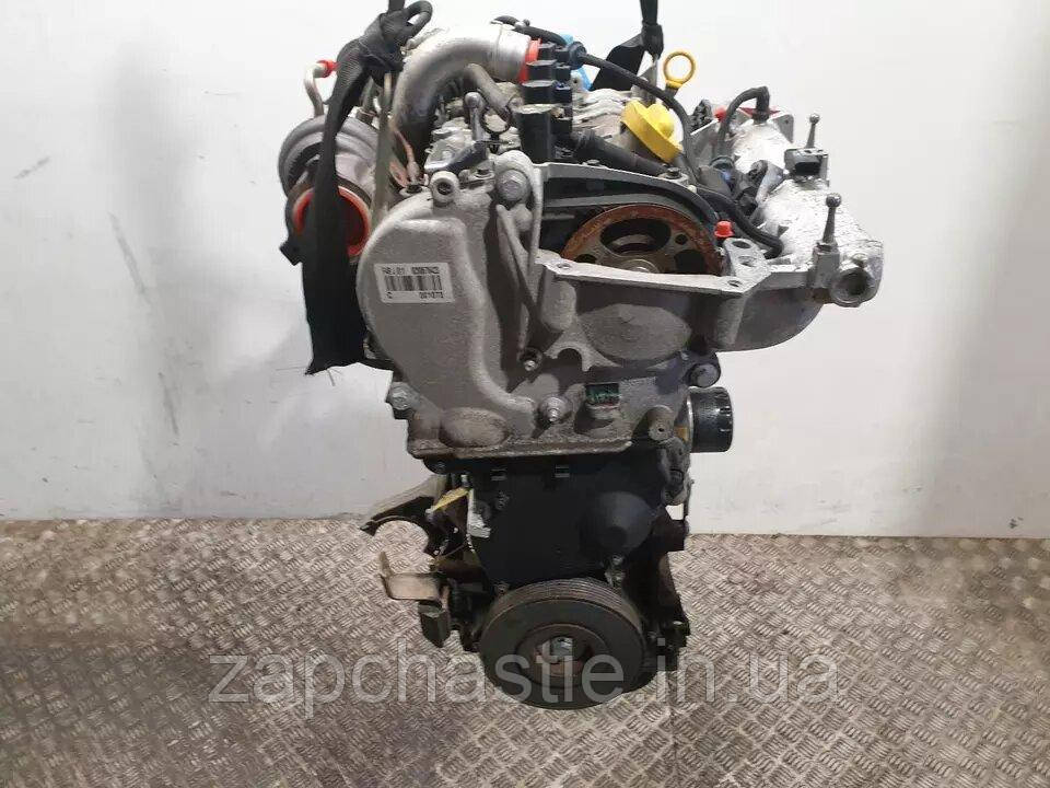 F4R811 Лагуна III