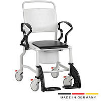 Крісло-толстовка для інвалідів BONN 343.10.00 на колесах