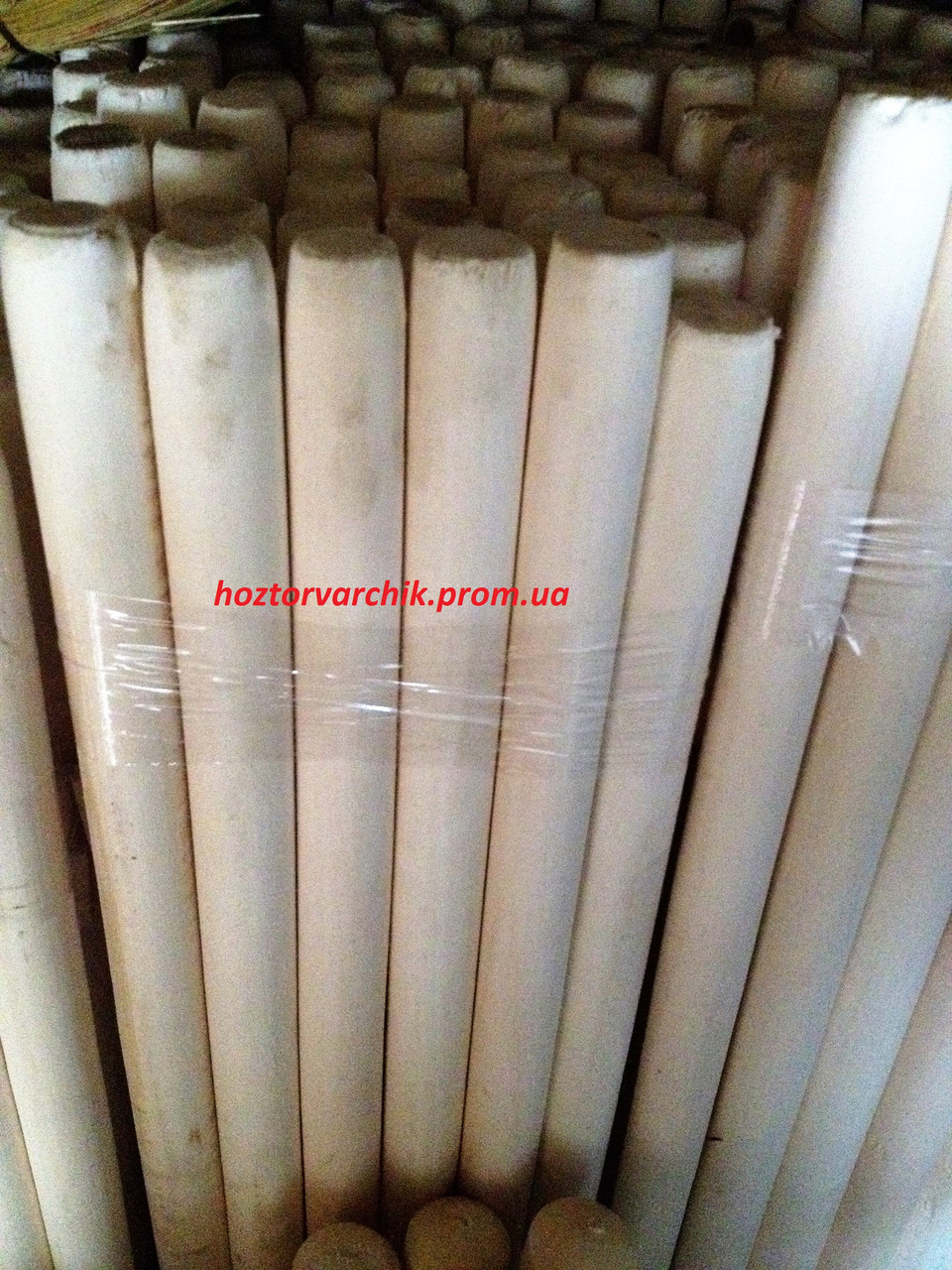 Держак/тримач/на граблі вищий сорт діаметр 30 мм довжина 1,5 метра