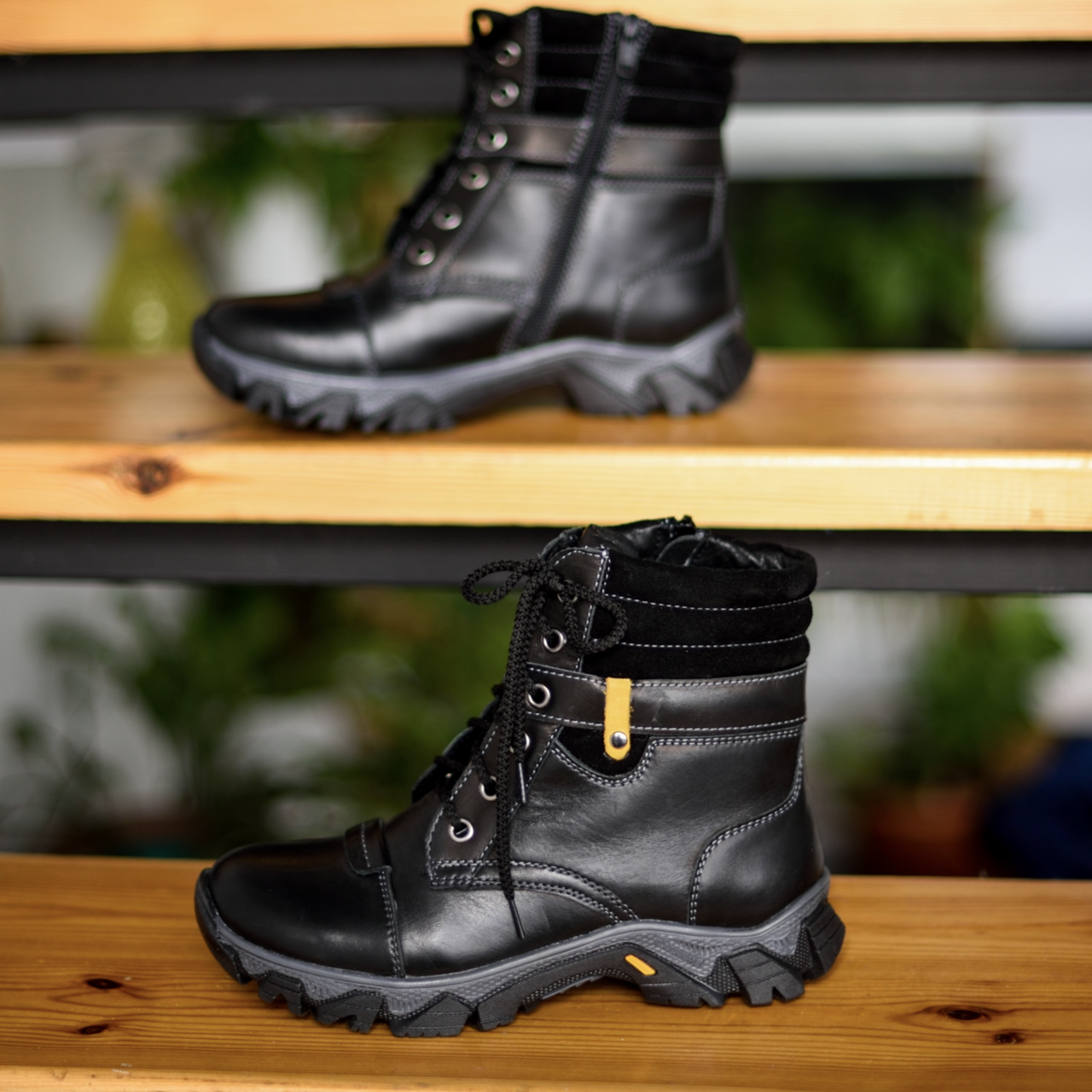 Підліткові черевики зимові з хутром на шнурівці та блискавці зі шкіри чорного кольору «Style Shoes», фото 1