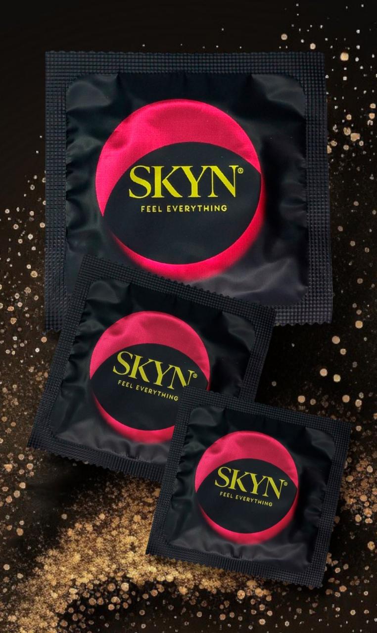 Безлатексні поліізопренові презервативи SKYN Cherry Sunrise (Вишнева насолода) (по 1шт)