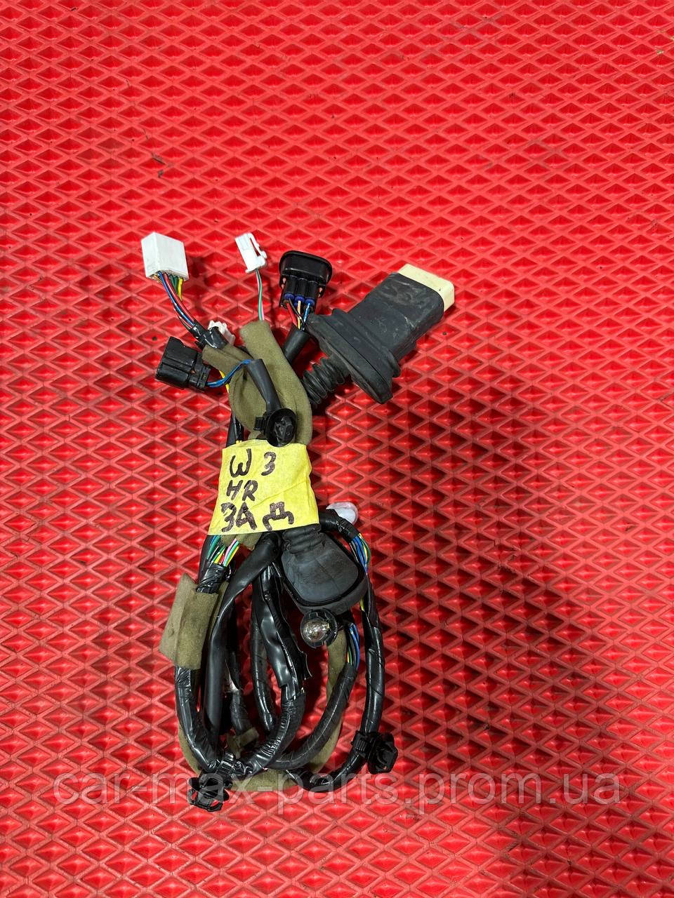 Дріт задній Правий двері Mitsubishi Pajero Wagon III 00-07 Б/у оригінал, фото 1