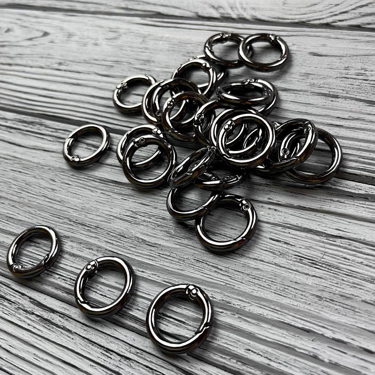 Кільце карабін 25 мм темний нікель