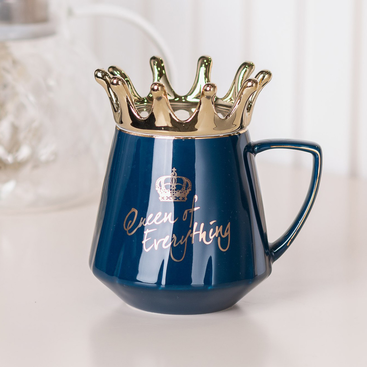 Чашка керамічна Queen of Everything 400мл з кришкою та ложкою