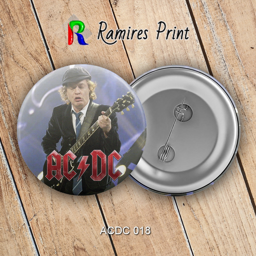 Значок 32 мм рок AC/DC 018