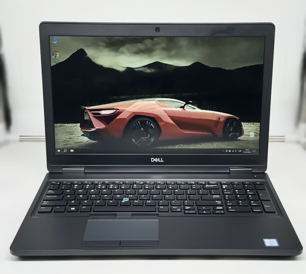 Ноутбук Dell Latitude E5590 15,6" Intel Core i5-8250U 2.9 GHz 8 GB RAM 256 GB SSD Black Б/В