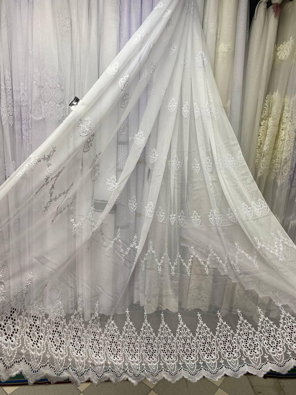 Тюль бамбук заввишки 2,8 м. біла