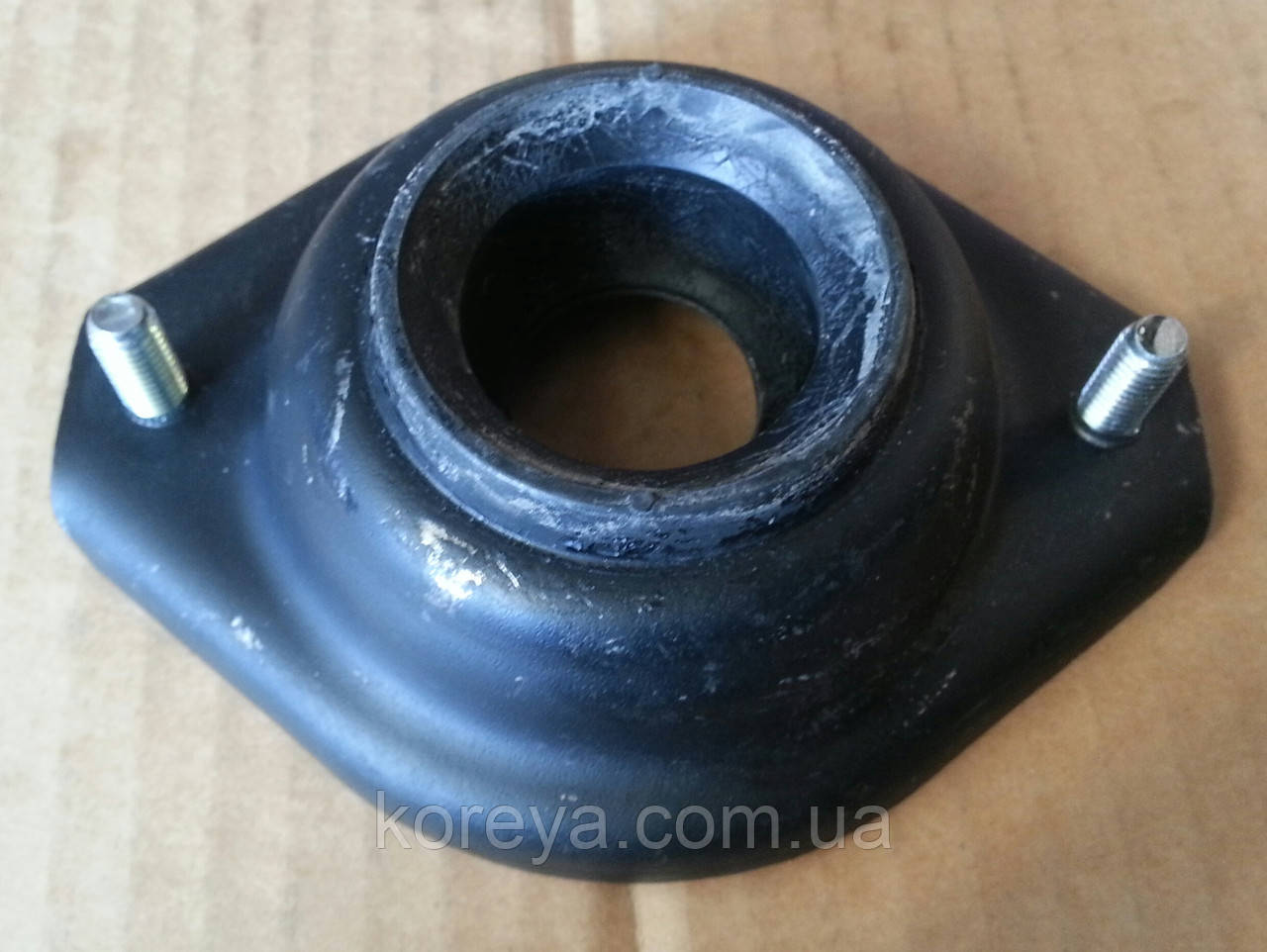 Опора передня верхня Мат із Т-150 оригінал Корея, фото 1
