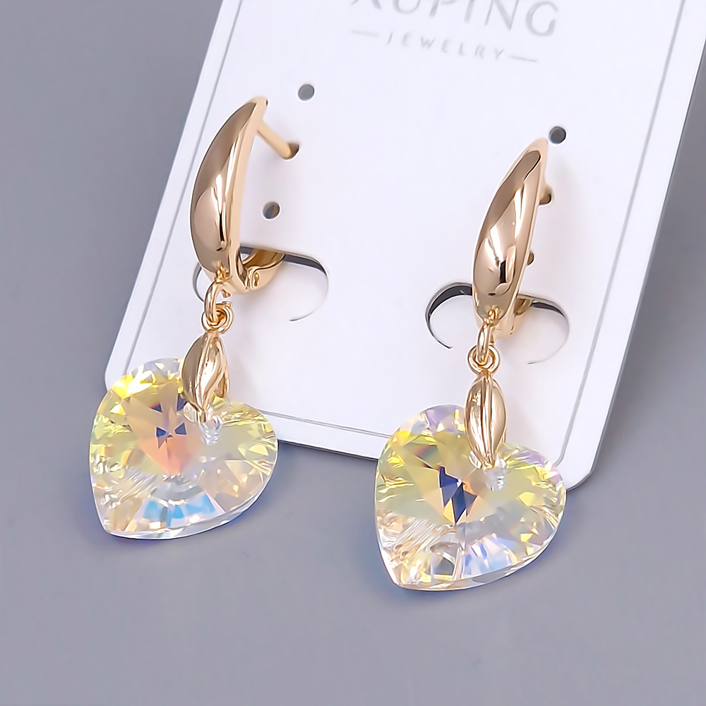 Сережки XР. Позолота 18К. Камені: Swarovski бензинового кольору. Довжина: 40 мм. Ширина: 14 мм.