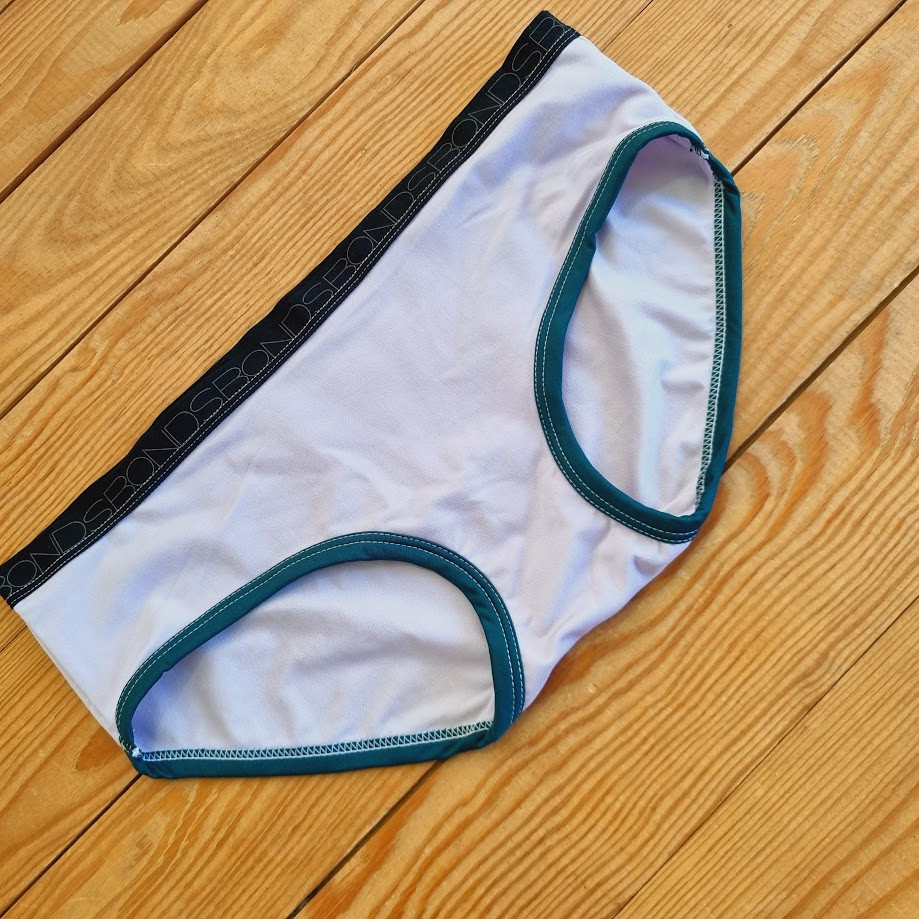 Жіночі трусики Bonds, розмір 14, колір бузковий