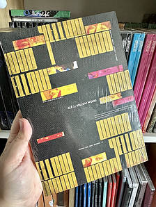 Альбоми Stray Kids в Киеве от компании 