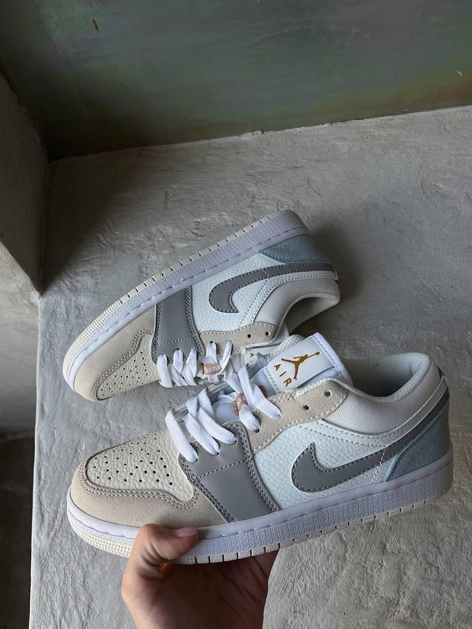 Чоловічі кросівки Nike Air Jordan 1 Low Purple (бежево-сірі) модні кроси NJ036 Найк топ, фото 1