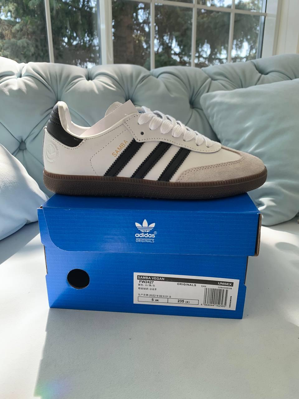 Чоловічі кросівки Adidas Samba White/Black (біло-чорні) стильні повсякденні кроси 0764 Адідас топ, фото 1