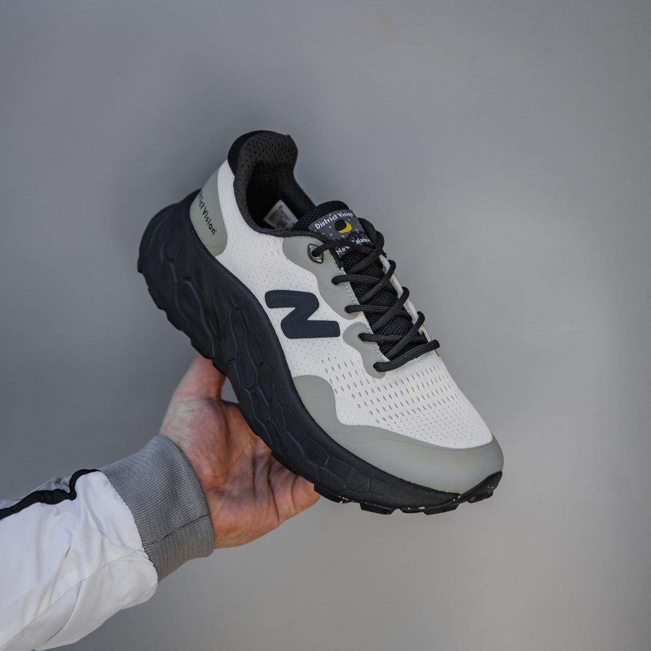 Чоловічі кросівки New Balance More Trail v3 (біло-сірі) спортивні кроси 2675 Нью Беленс vkross