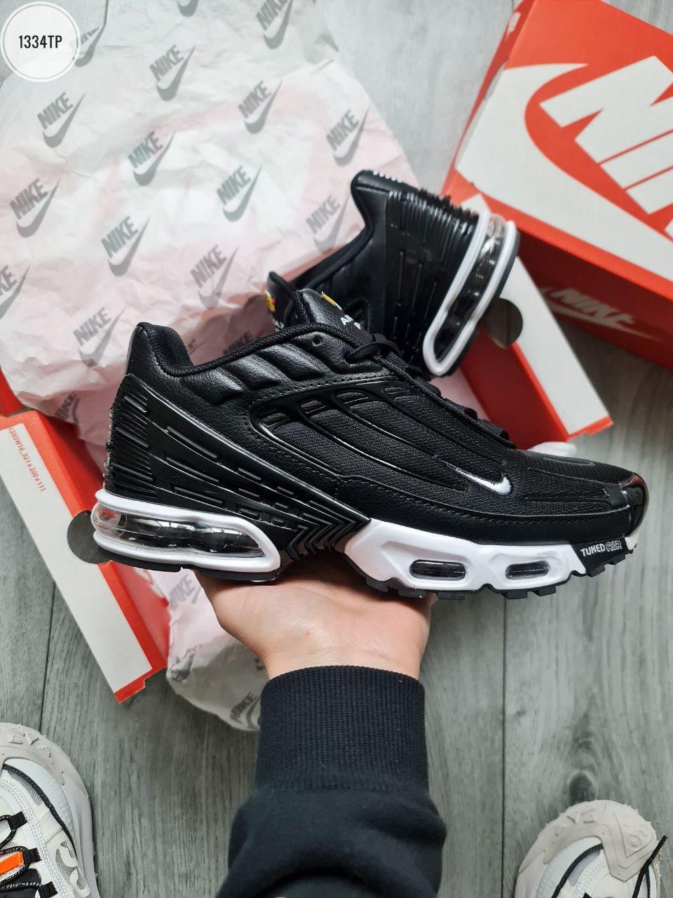 Чоловічі кросівки Nike Air Max Plus Tn BLACK/WHITE (чорно-білі) стильні кросівки 1334TP Найк vkross