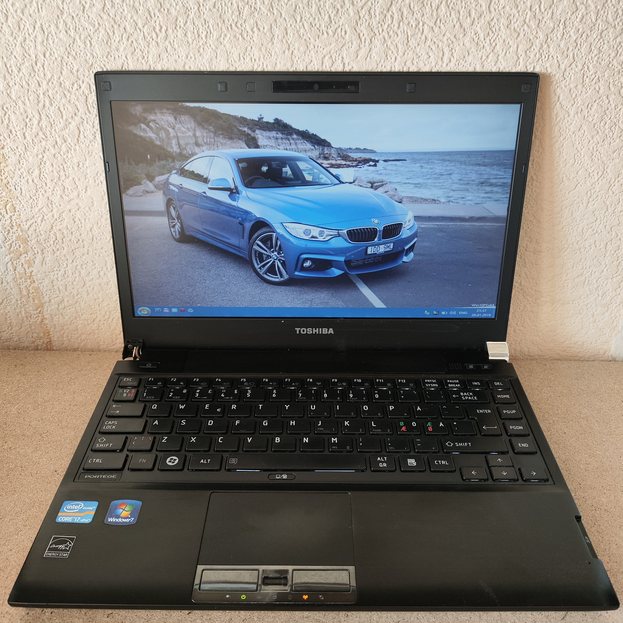Ноутбук Toshiba Portege R830-10Q 13.3" i7-2620M/4 Gb DDR3/120 Gb SSD/ Intel HD Graphics 3000