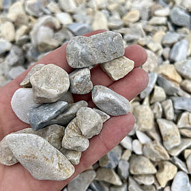 Галька мармурова кремова для клумб та ландшафту (ціна за 1 кг від 1 тони)