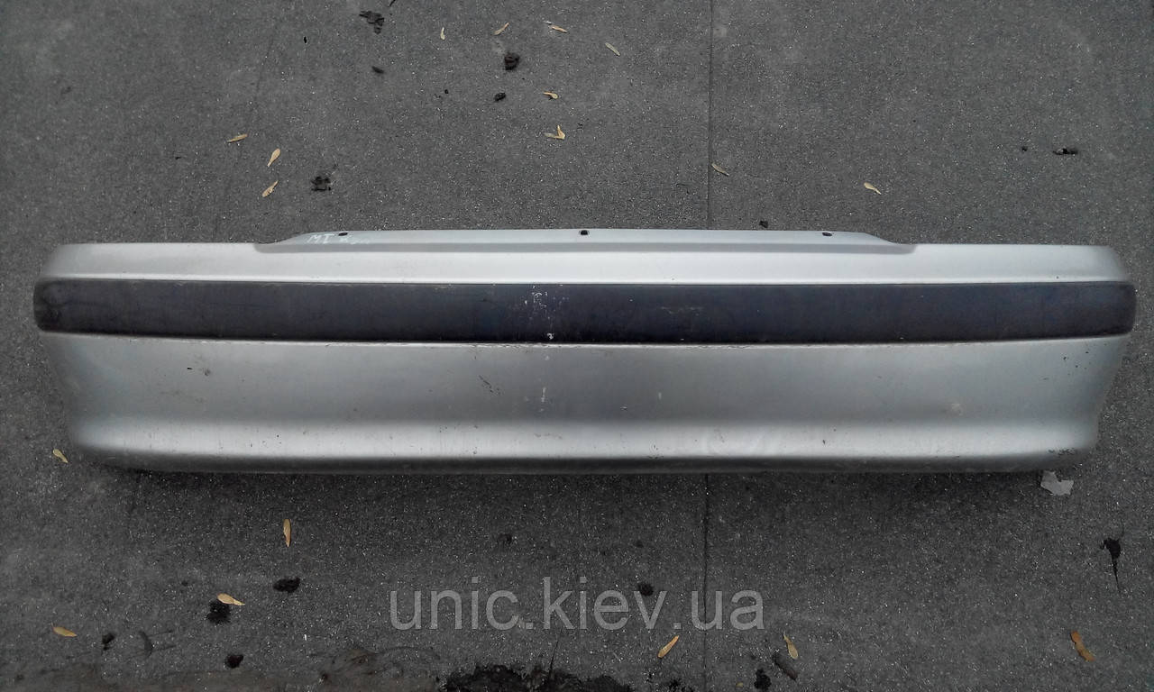 Бампер задній Рено Меган 1 купе б/в