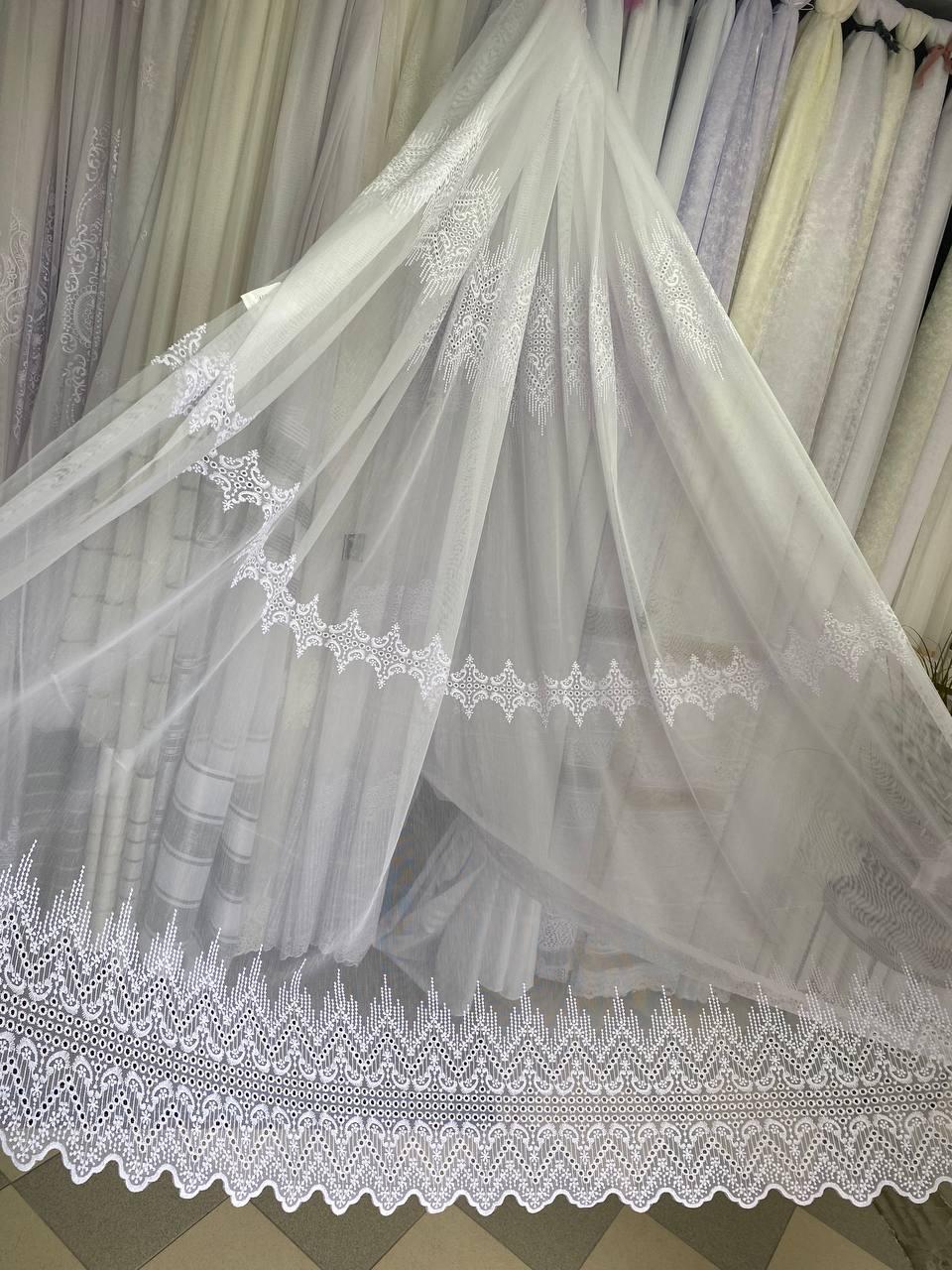 Тюль бамбук заввишки 2,8 м. біла