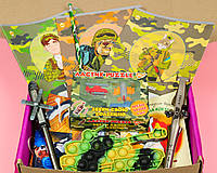 Подарунковий набір для хлопчика Мілітарі з красивою тематичною канцелярією на військову тему