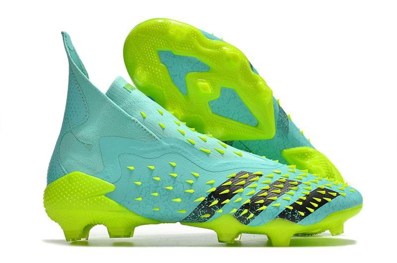 Дитячі Бутси Adidas Predator Freak + / адідас фрік / адідас предатор фрік / футбольне взуття адідас / кросівки для футболу