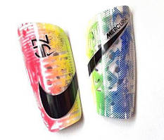 Футбольні щитки Nike Mercurial Lite